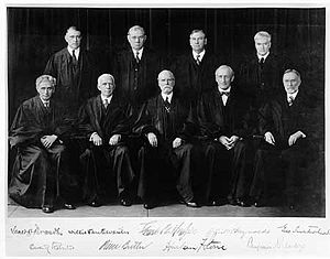supreme_court_1932.jpg